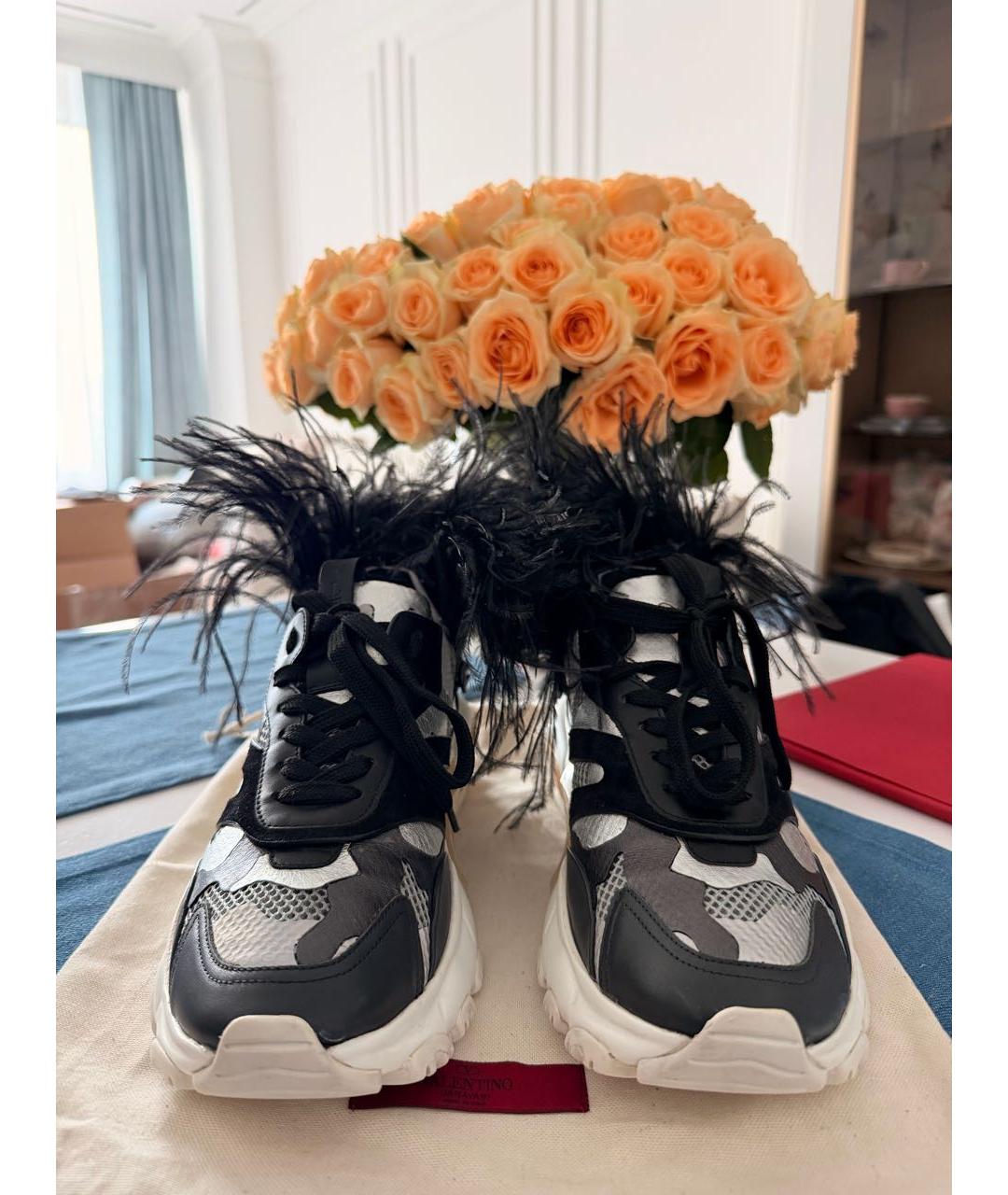 VALENTINO Серые кожаные кроссовки, фото 2
