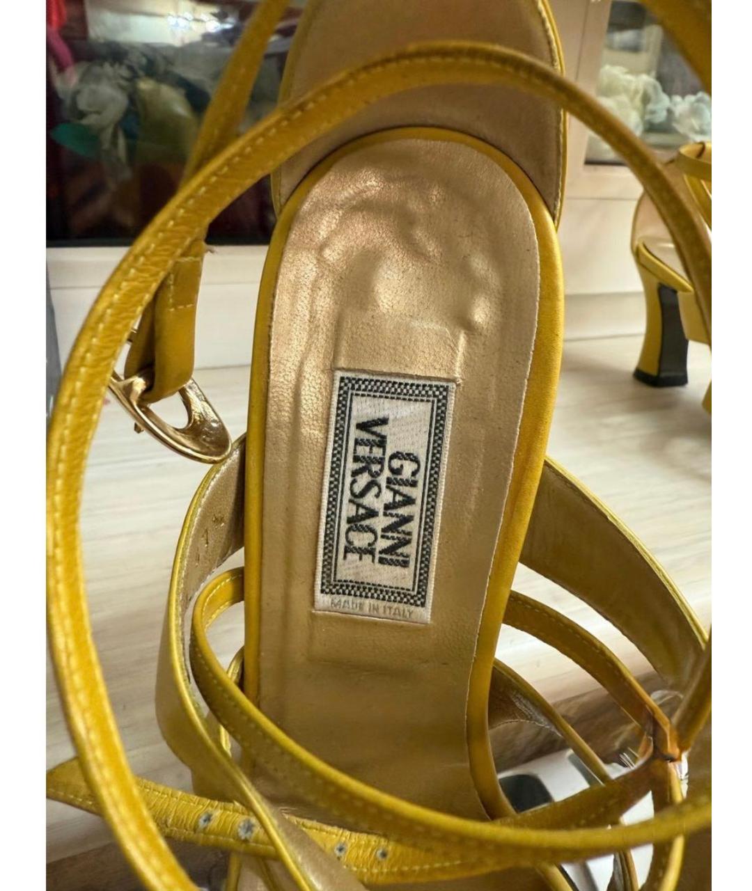VERSACE Кожаные босоножки, фото 3