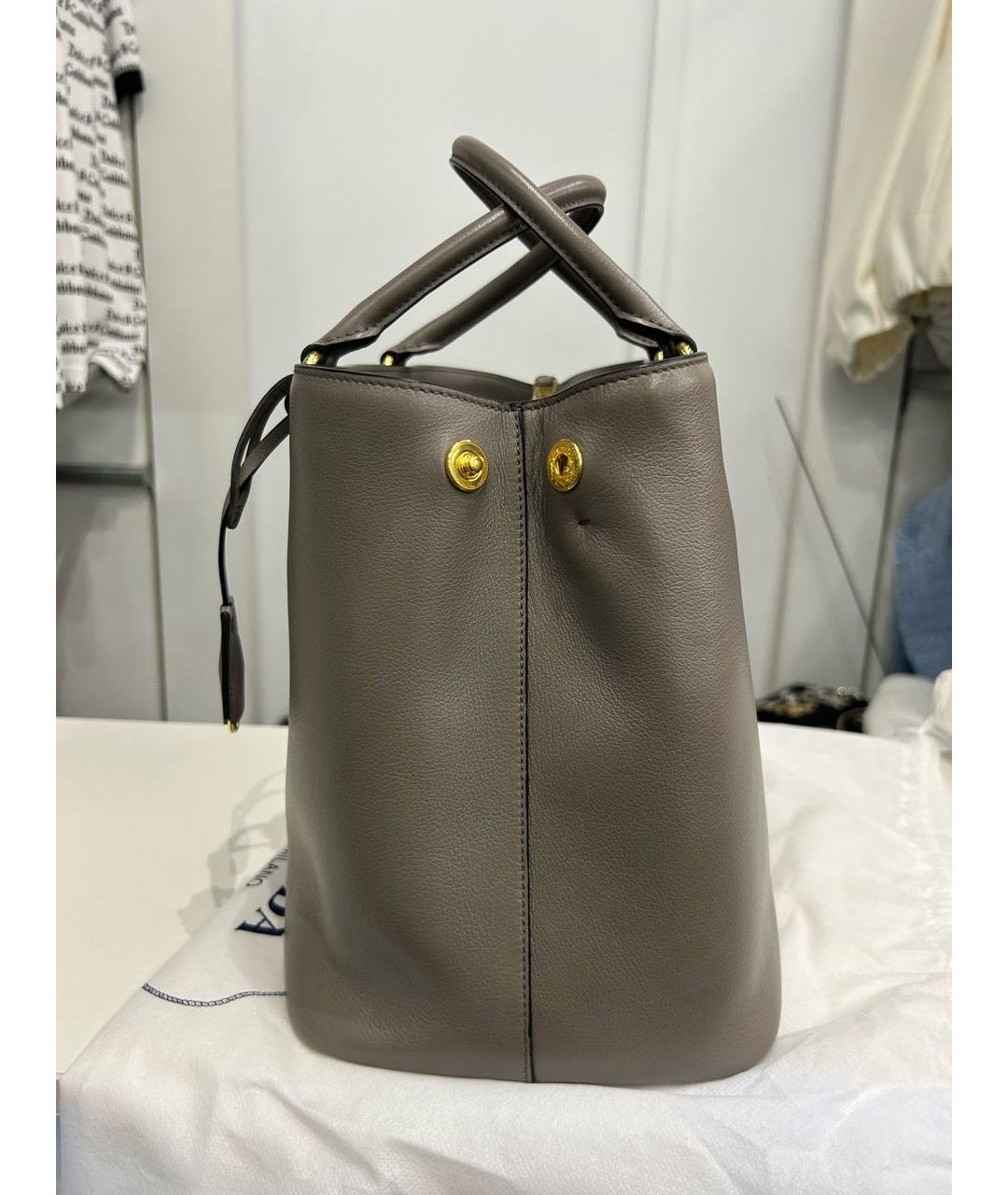 PRADA Серая кожаная сумка тоут, фото 5
