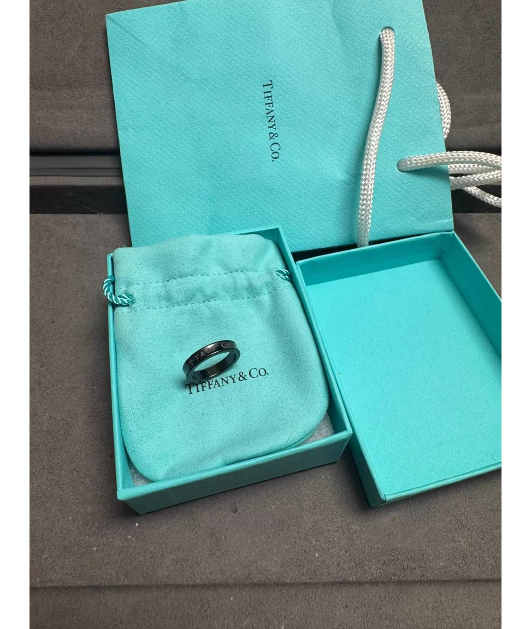 TIFFANY&CO Черное металлическое кольцо, фото 9