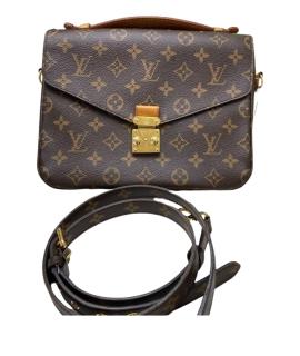 LOUIS VUITTON Сумка через плечо