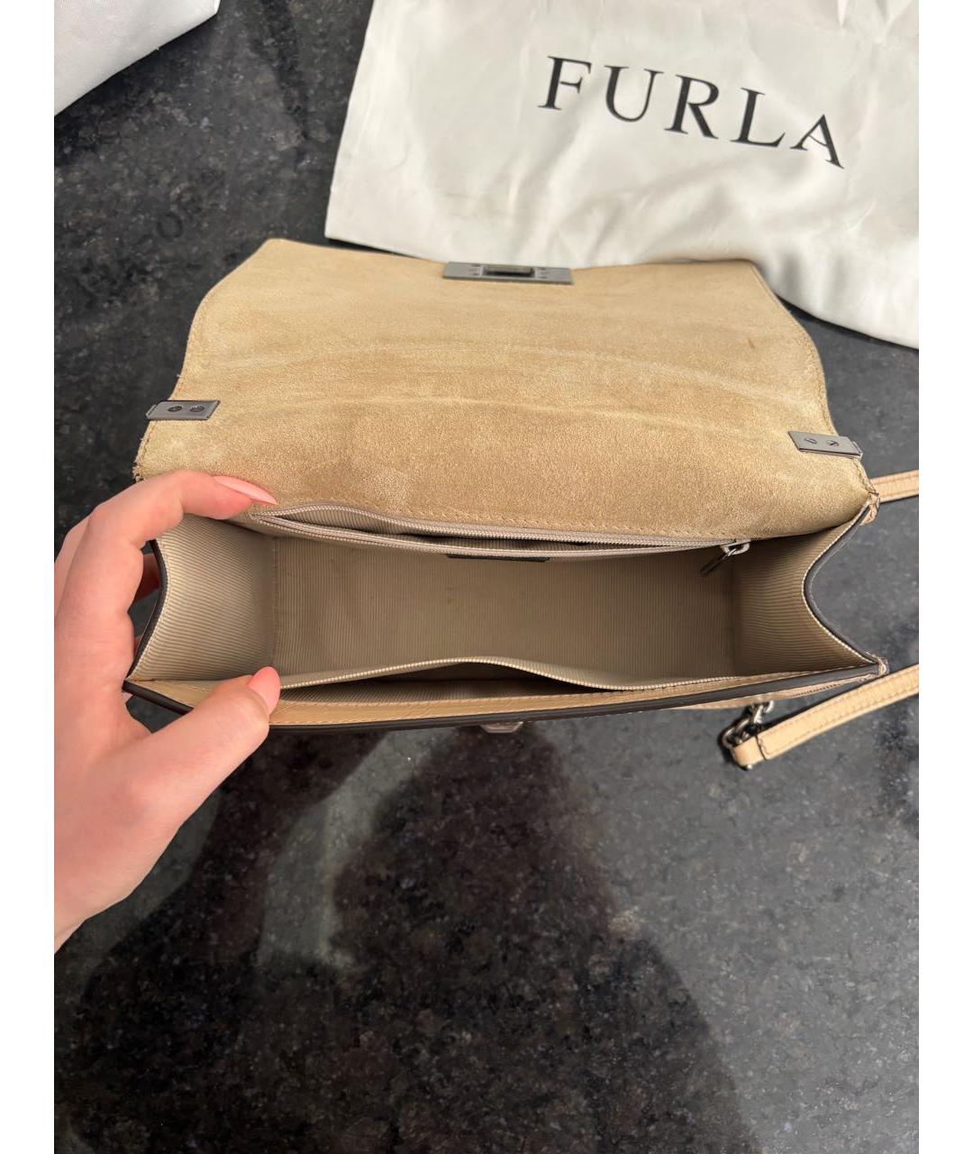 FURLA Бежевая сумка через плечо из лакированной кожи, фото 8