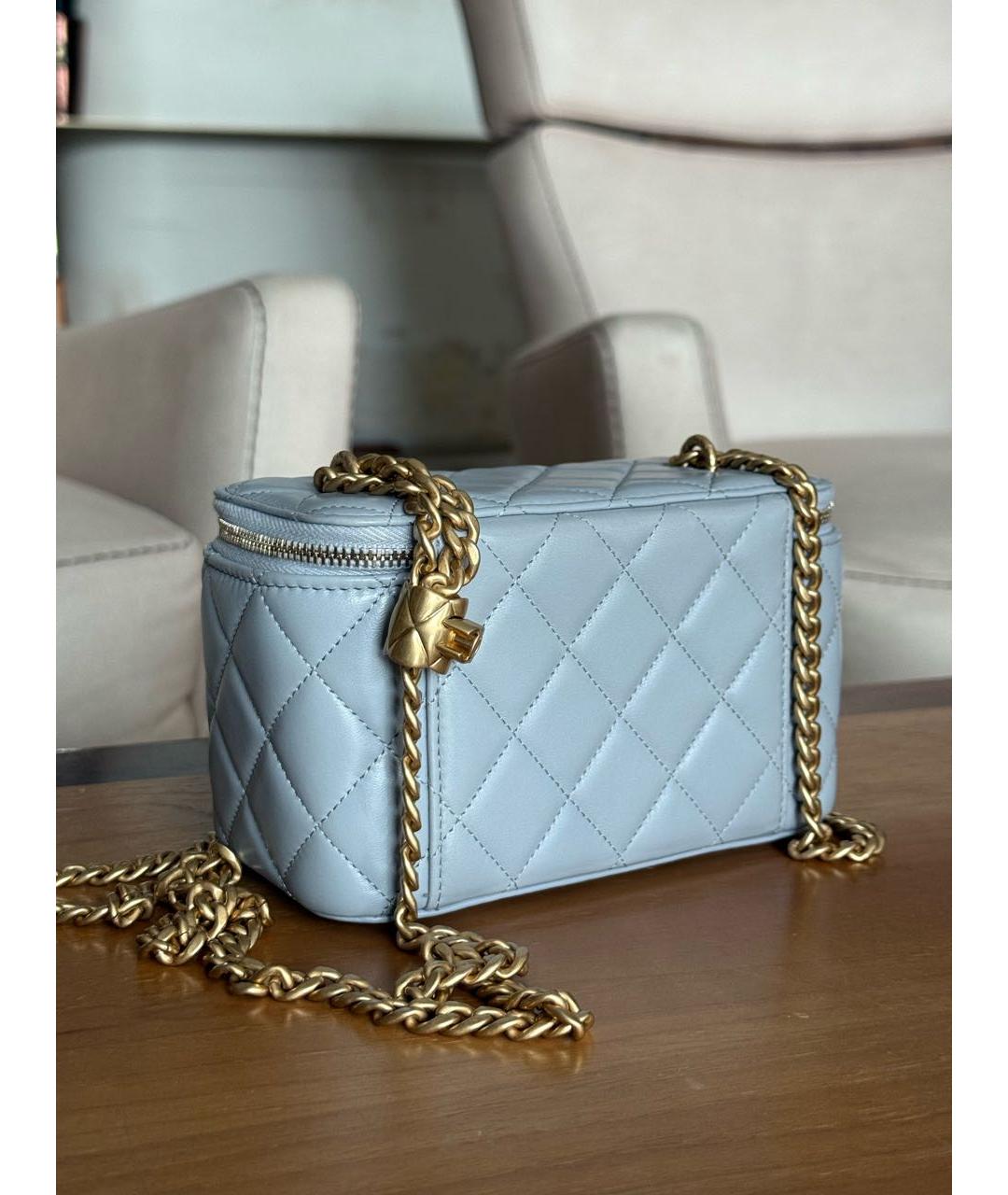 CHANEL Кожаная сумка через плечо, фото 4