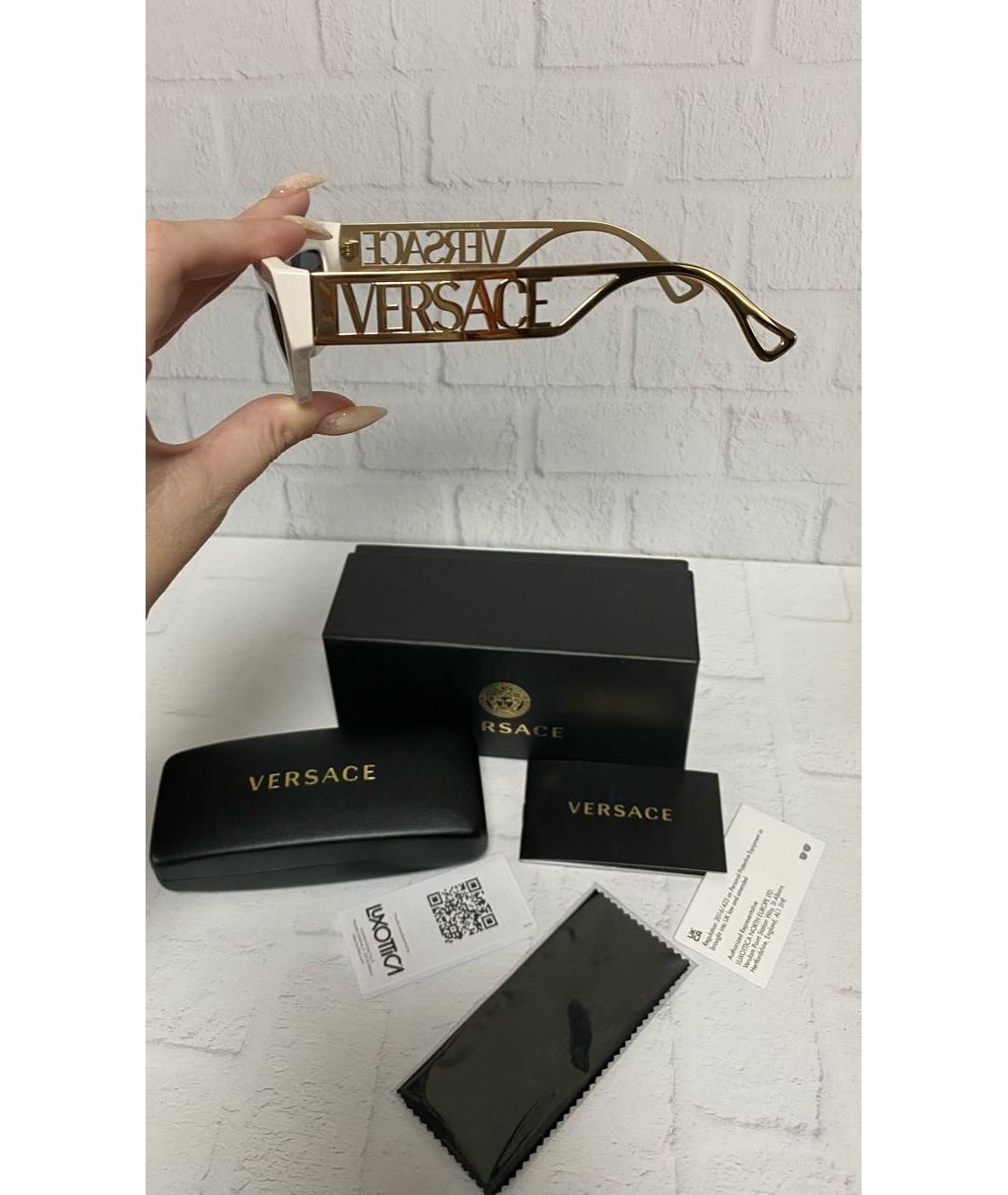 VERSACE Белые пластиковые солнцезащитные очки, фото 3