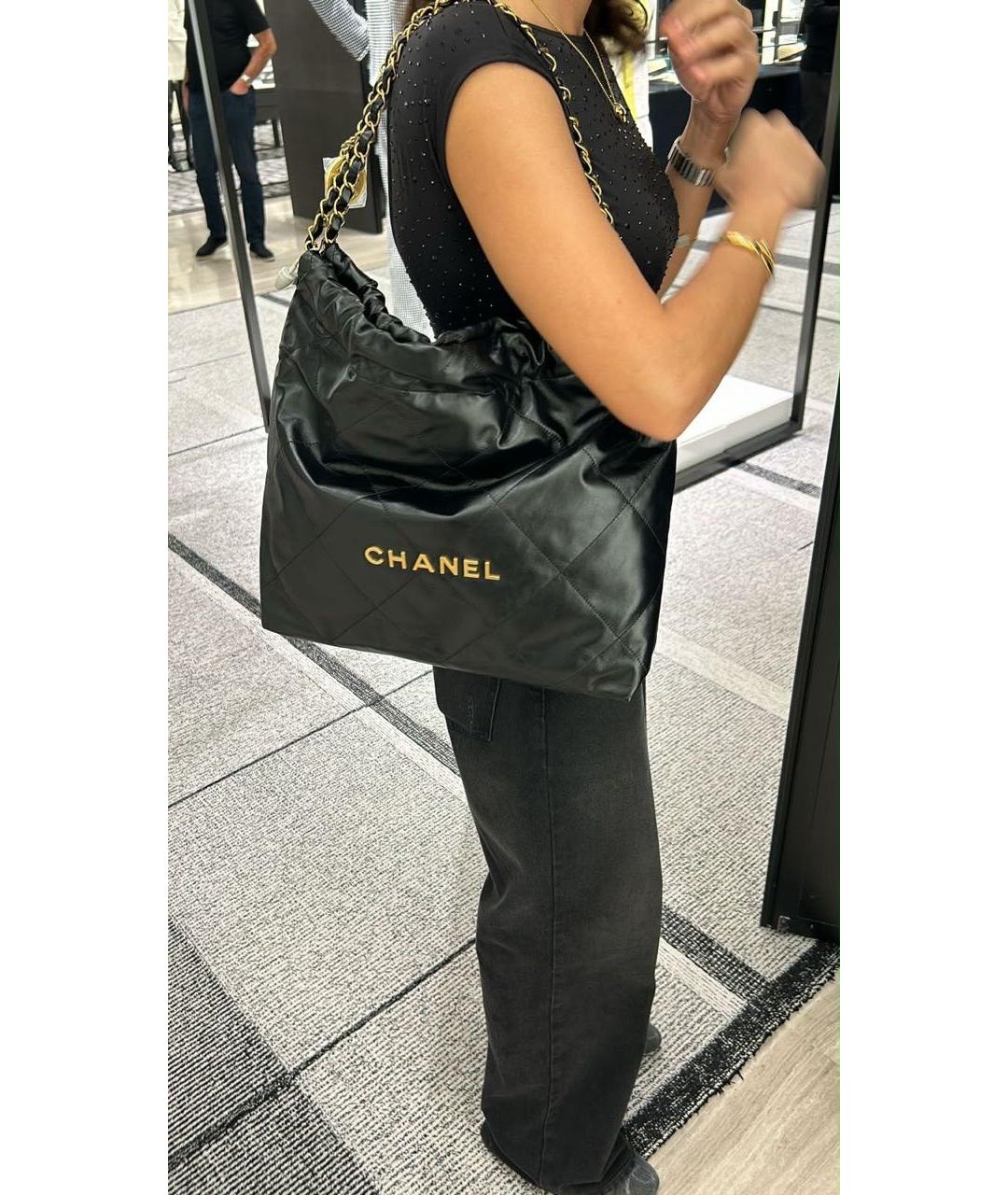 CHANEL Черная кожаная сумка через плечо, фото 2