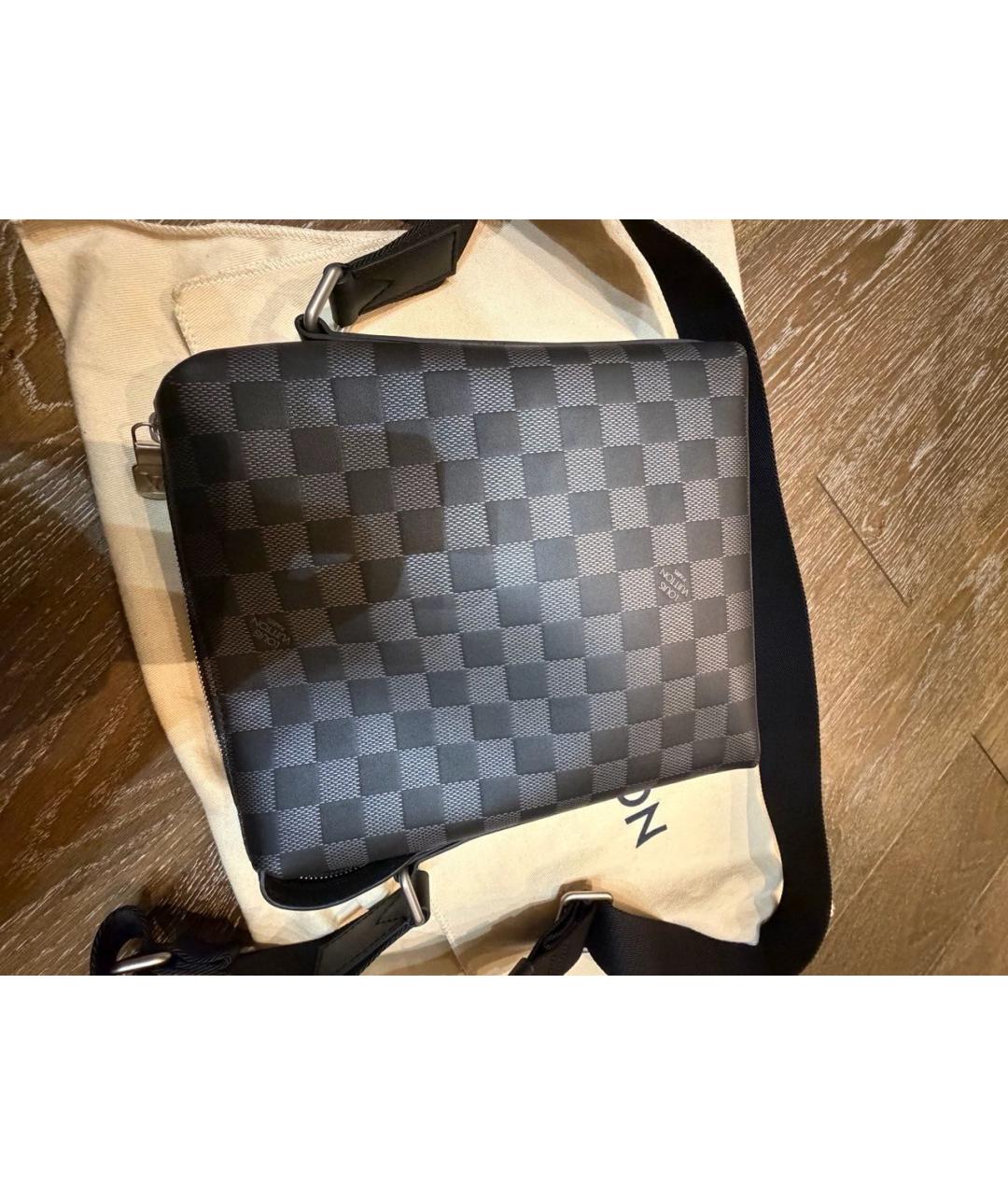 LOUIS VUITTON Черная кожаная сумка на плечо, фото 2