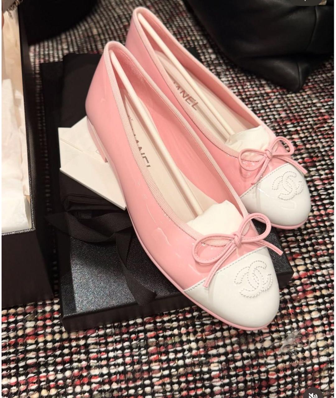 CHANEL Розовые балетки из лакированной кожи, фото 7