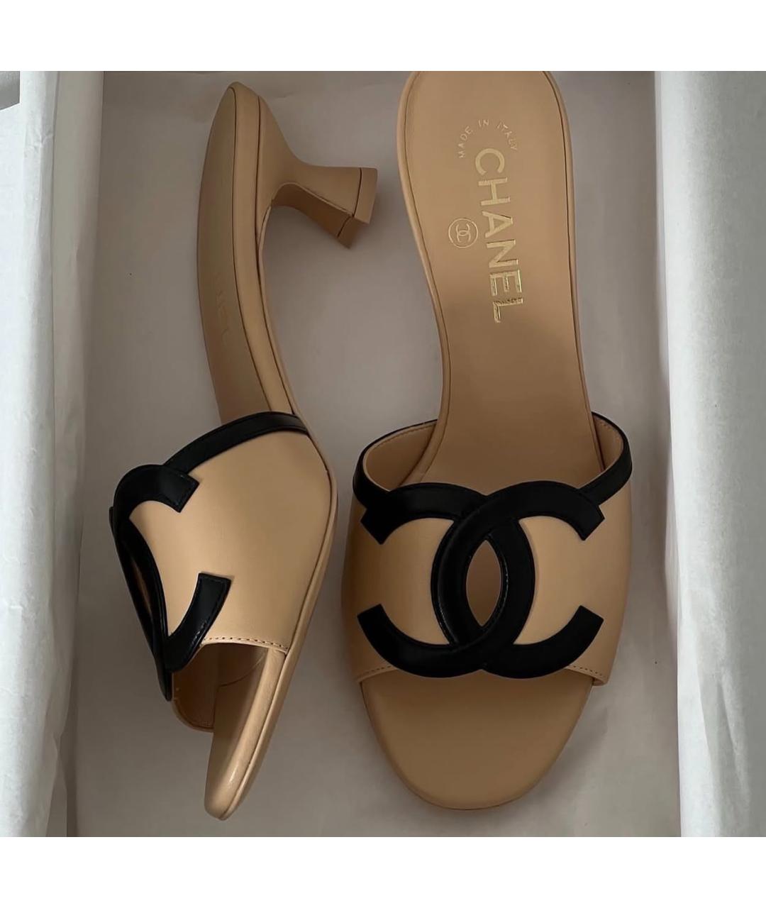 CHANEL Бежевые кожаные мюли, фото 5