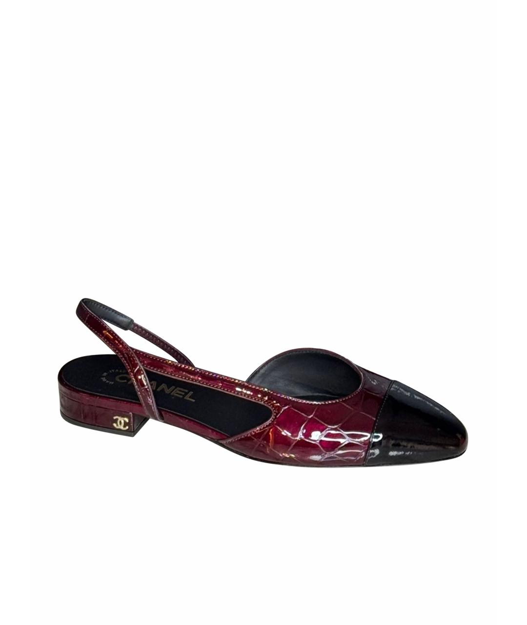 CHANEL Бордовые балетки из лакированной кожи, фото 1