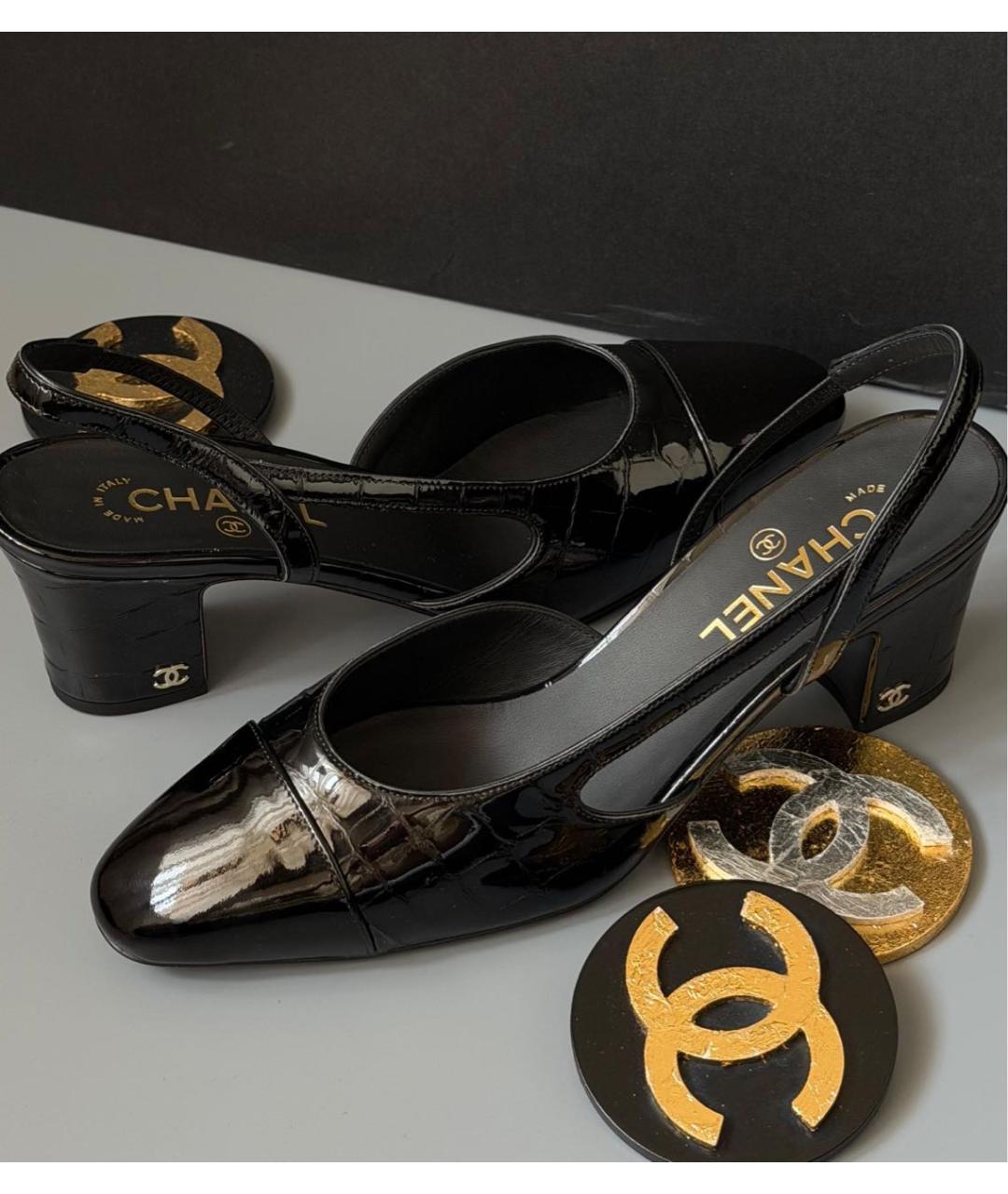 CHANEL Черные туфли из лакированной кожи, фото 3