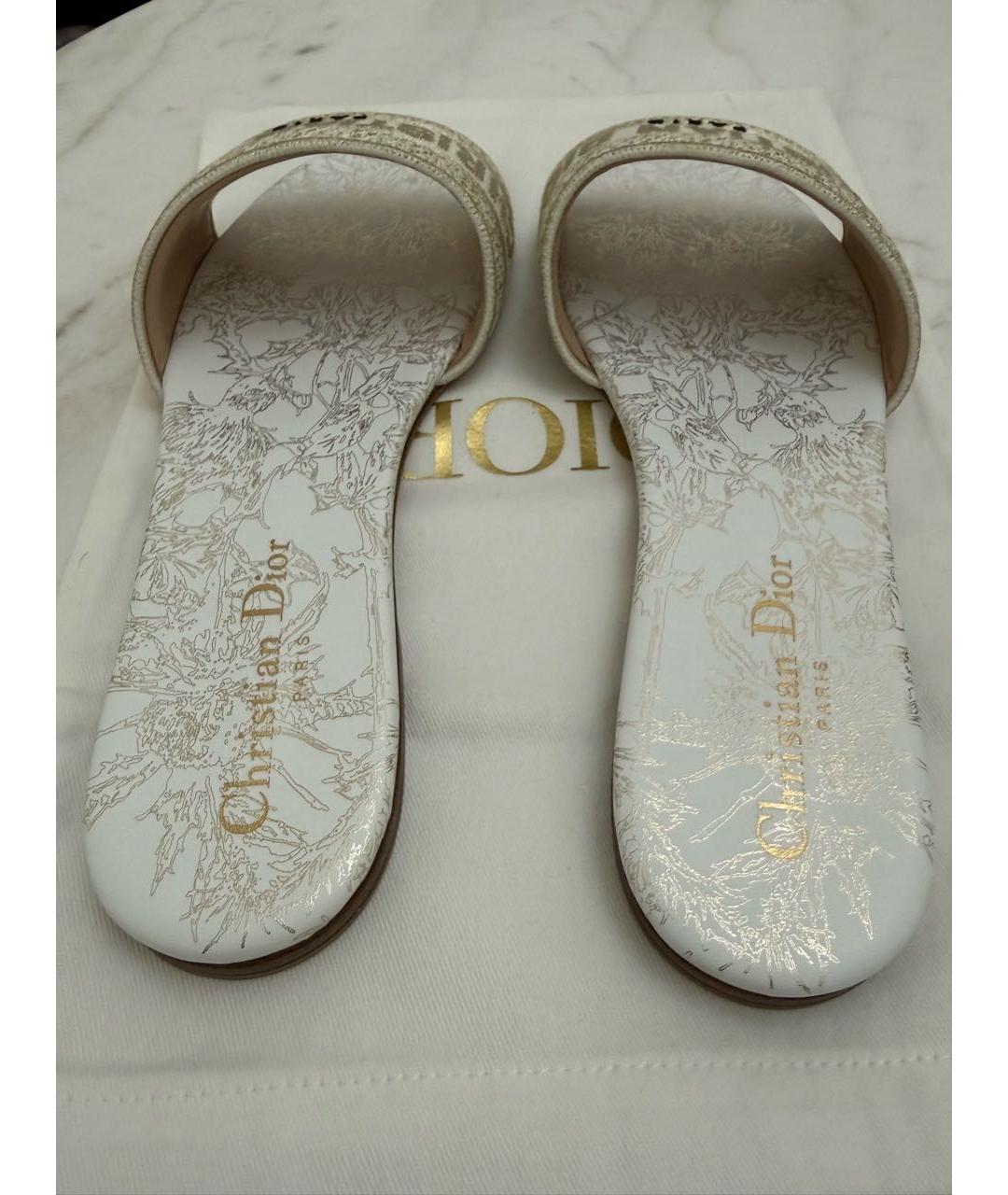 CHRISTIAN DIOR Золотые текстильные шлепанцы, фото 3