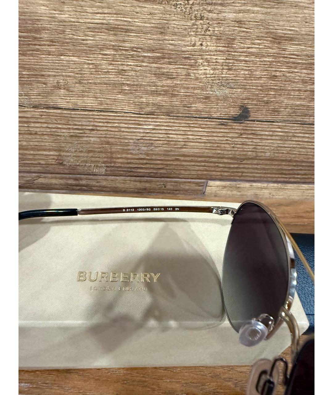 BURBERRY Серебряные металлические солнцезащитные очки, фото 4