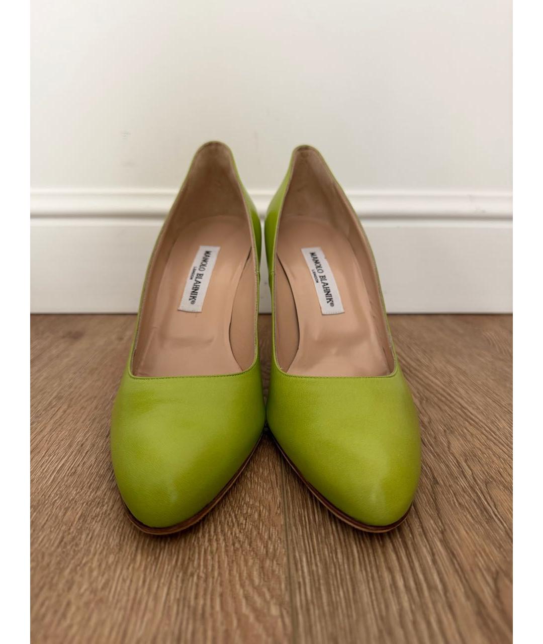 MANOLO BLAHNIK Салатовые кожаные туфли, фото 2