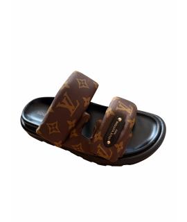 LOUIS VUITTON Шлепанцы