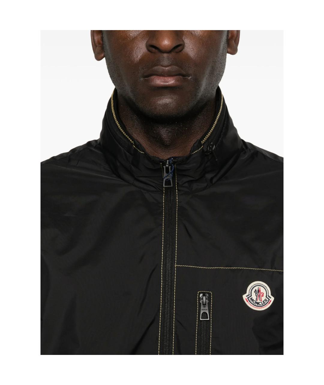 MONCLER Черная полиэстеровая куртка, фото 4