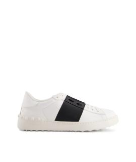 VALENTINO Низкие кроссовки / кеды