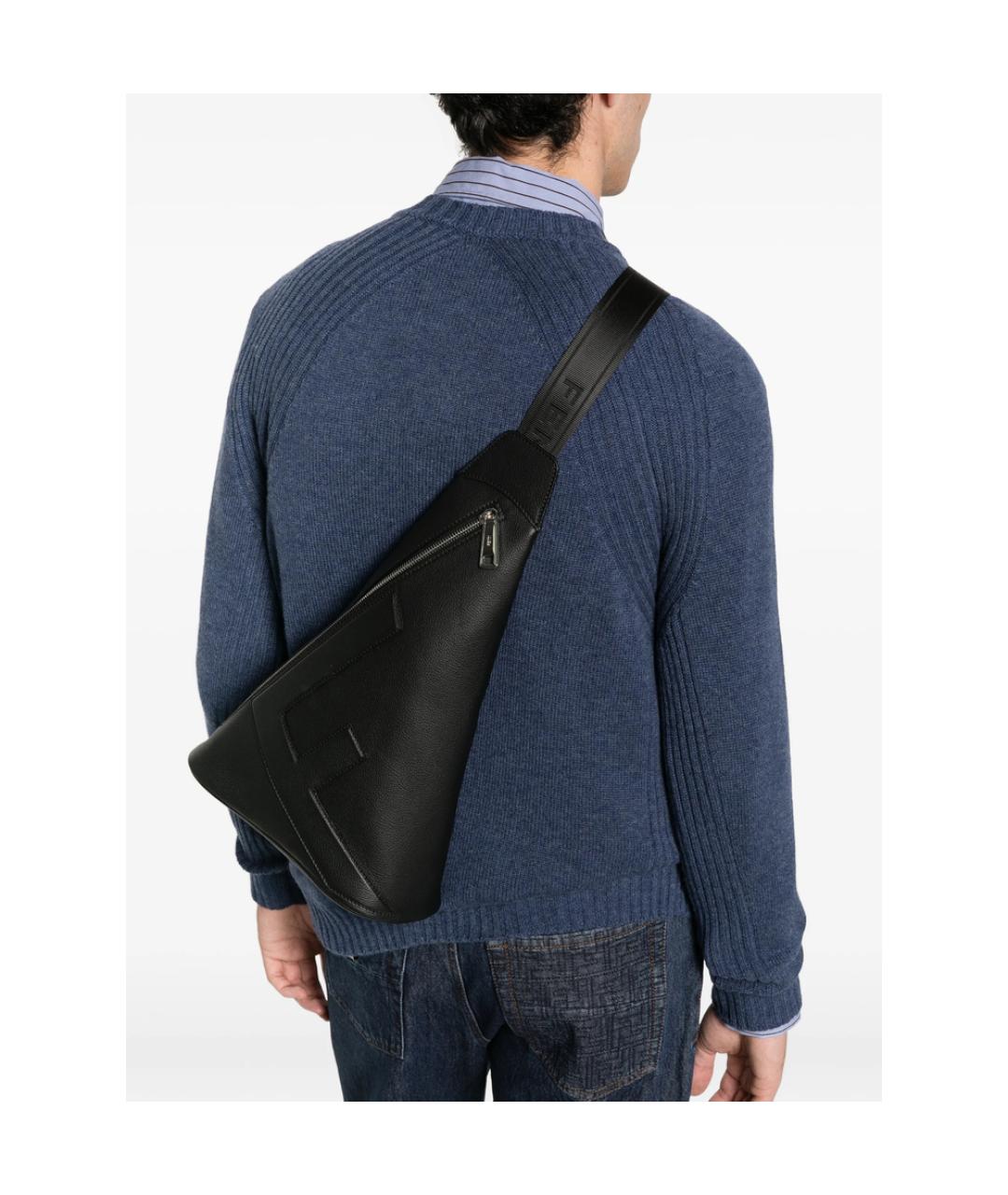 FENDI Черная кожаная сумка на плечо, фото 4