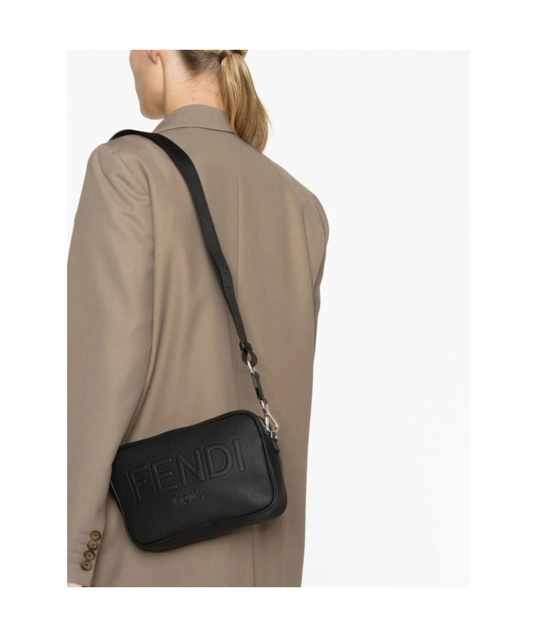 FENDI Черная кожаная сумка через плечо, фото 3