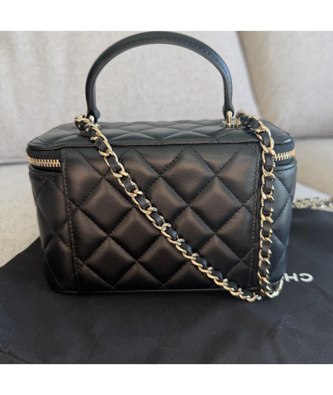 CHANEL Черная кожаная сумка через плечо, фото 3