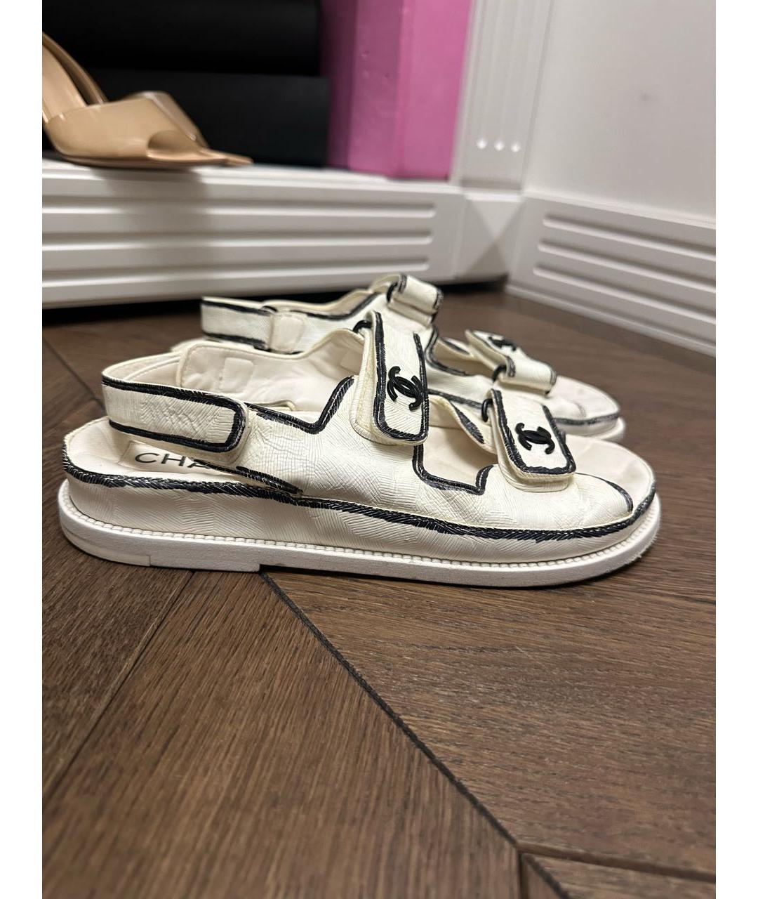 CHANEL Белые сандалии, фото 4