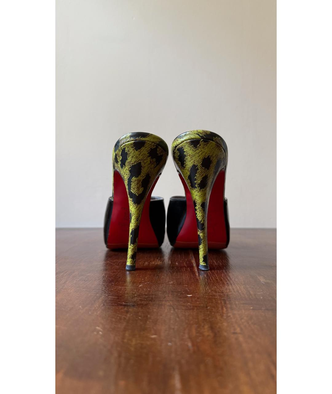 CHRISTIAN LOUBOUTIN Черные кожаные мюли, фото 4