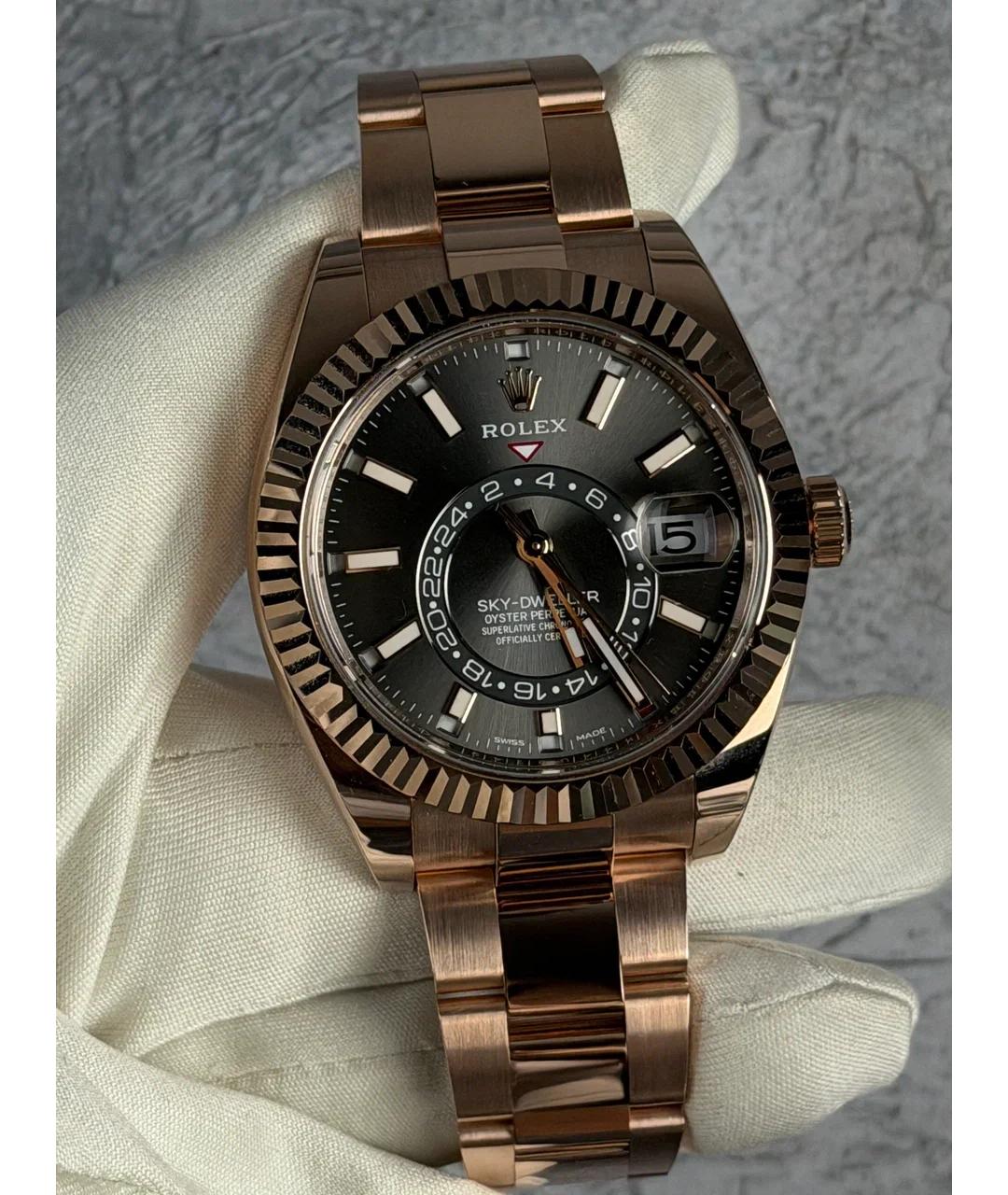 ROLEX Серые часы из розового золота, фото 2
