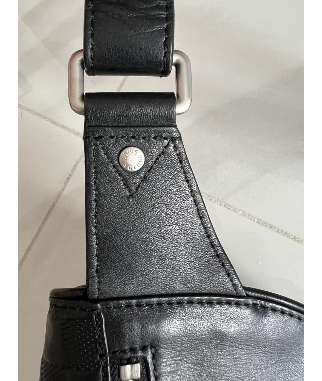 LOUIS VUITTON Черная кожаная сумка на плечо, фото 6