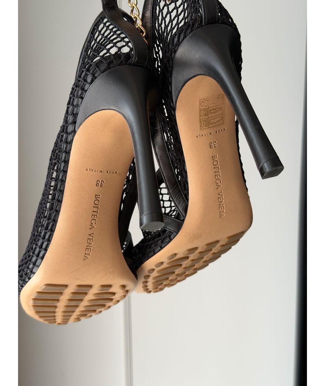 BOTTEGA VENETA Черные кожаные босоножки, фото 5