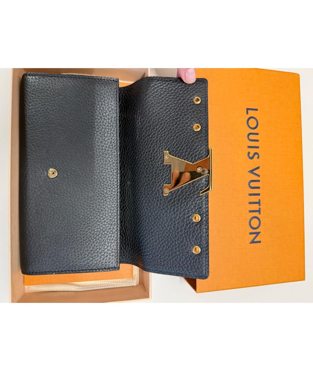 LOUIS VUITTON Черный кожаный кошелек, фото 3