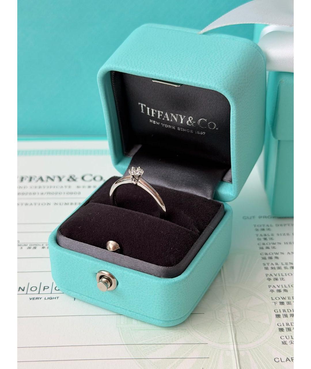 TIFFANY&CO Белое платиновое кольцо, фото 4