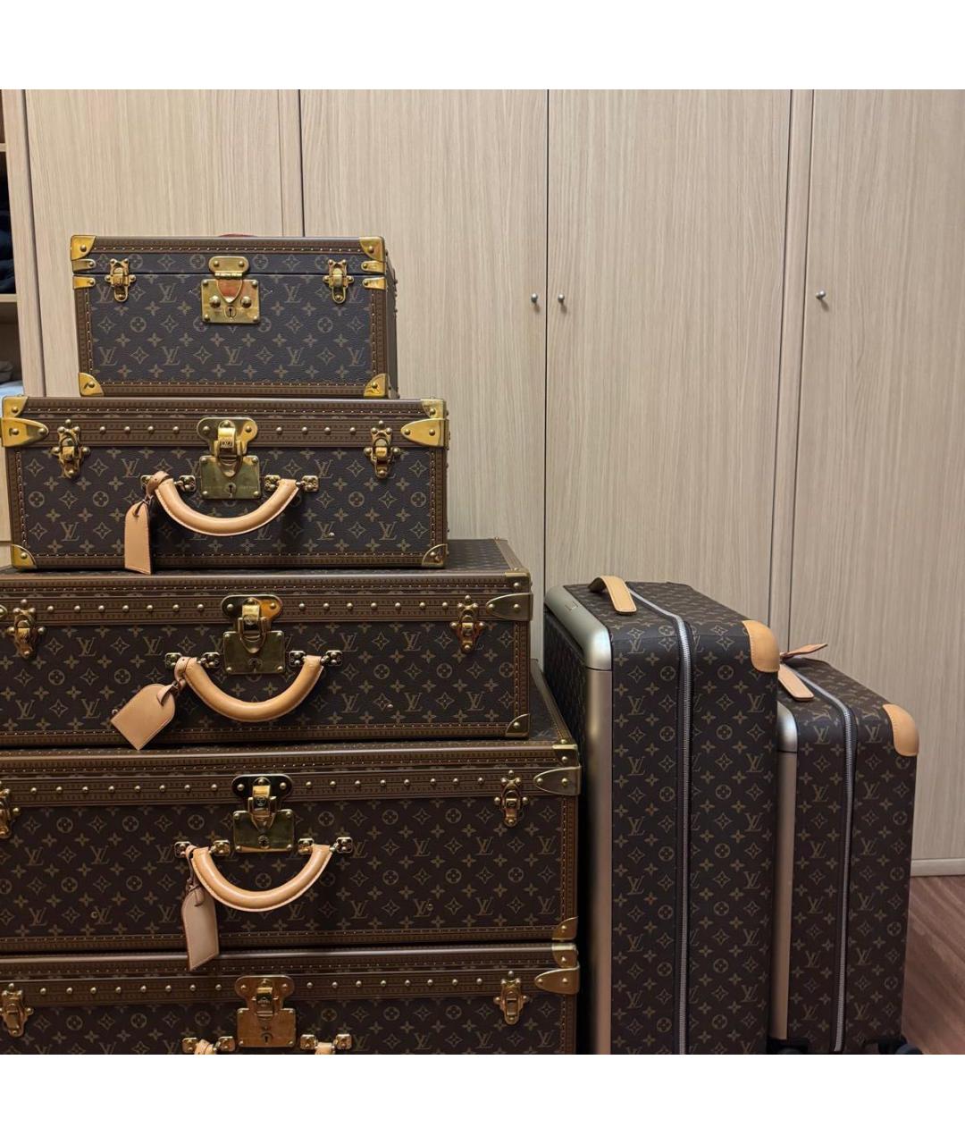 LOUIS VUITTON Коричневый чемодан, фото 3
