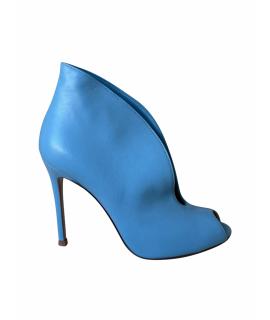 GIANVITO ROSSI Босоножки