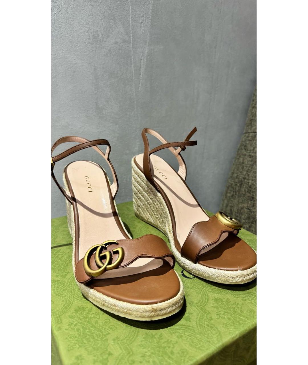 GUCCI Коричневые кожаные босоножки, фото 6