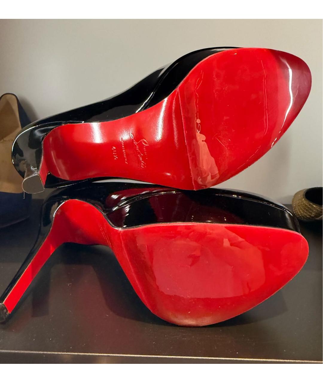 CHRISTIAN LOUBOUTIN Черные туфли из лакированной кожи, фото 3