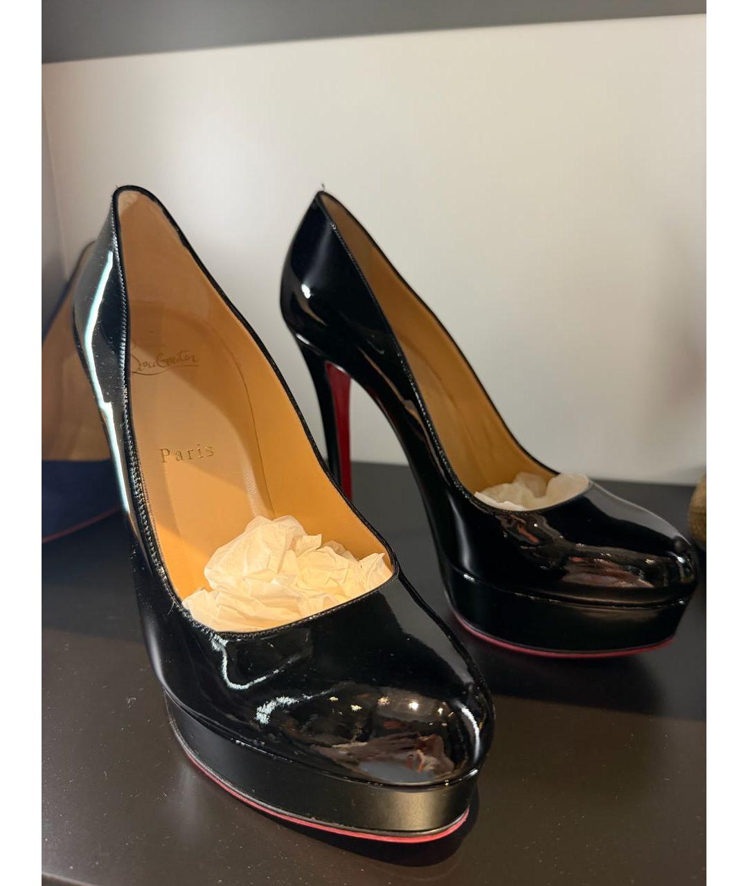 CHRISTIAN LOUBOUTIN Черные туфли из лакированной кожи, фото 2