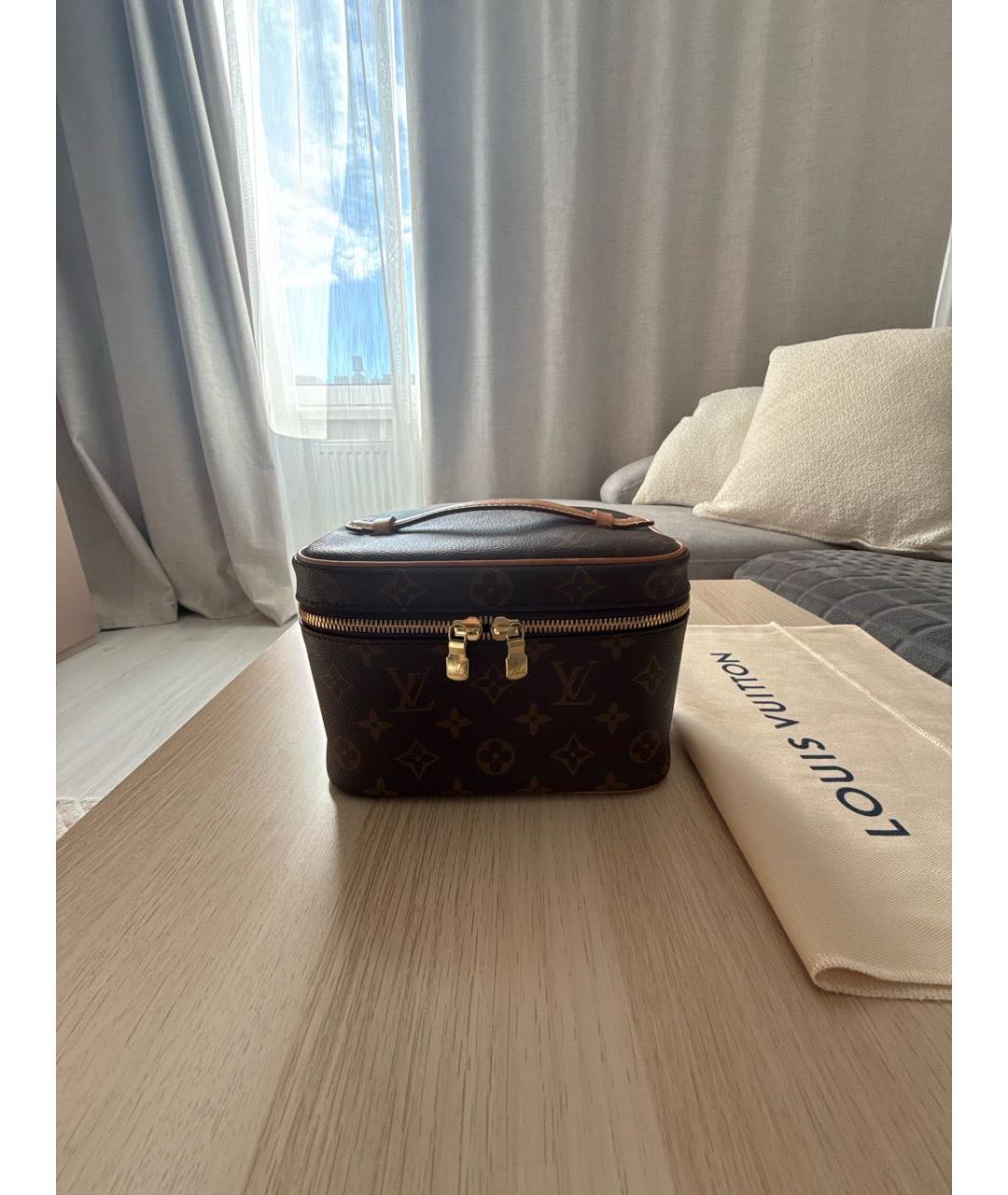 LOUIS VUITTON Коричневая косметичка, фото 8