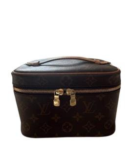 LOUIS VUITTON Косметичка