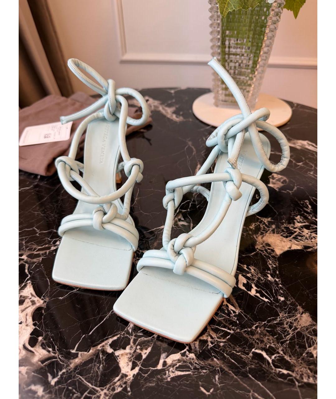 BOTTEGA VENETA Голубые кожаные босоножки, фото 7