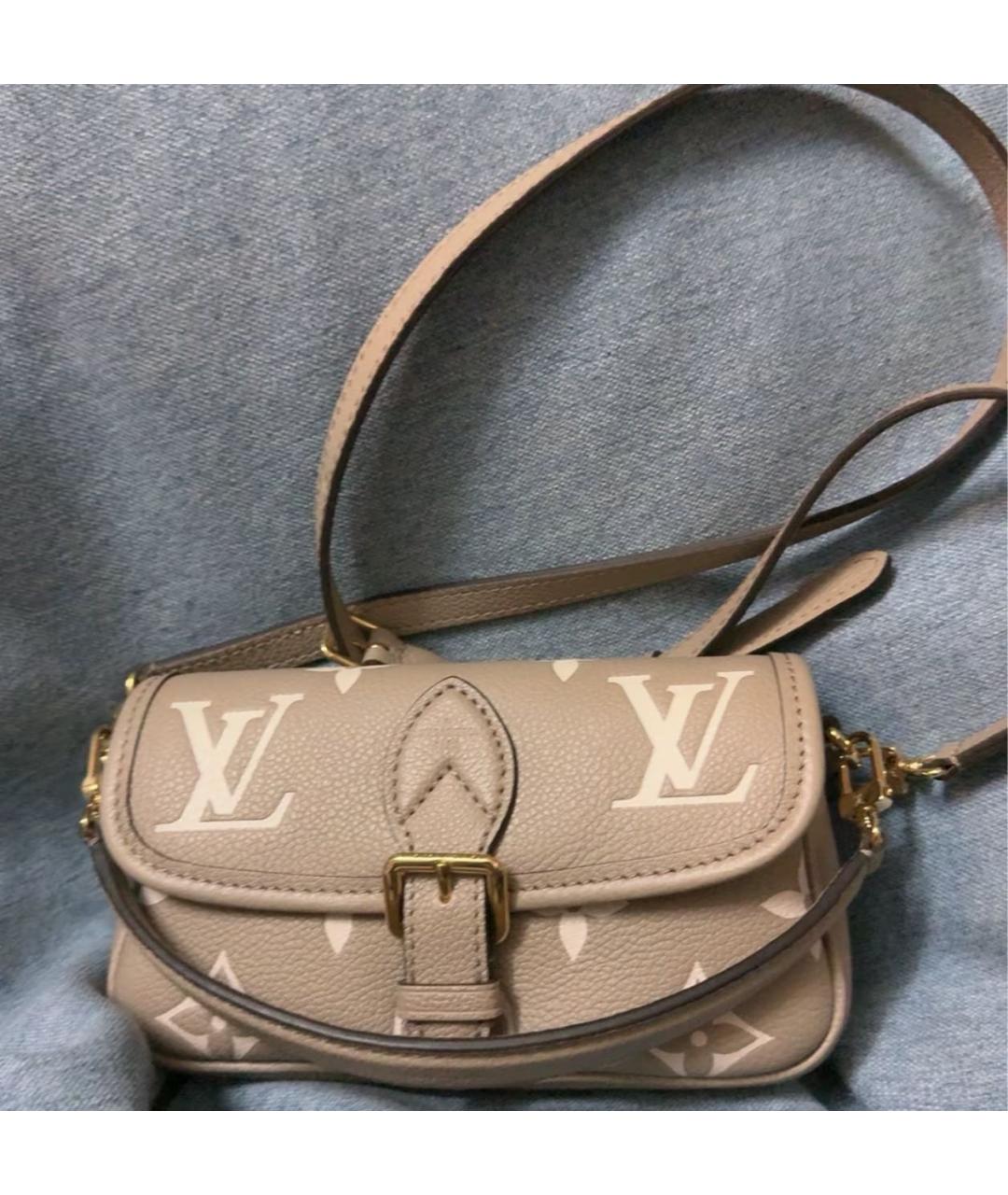 LOUIS VUITTON Бежевая кожаная сумка через плечо, фото 6