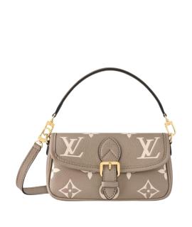 LOUIS VUITTON Сумка через плечо