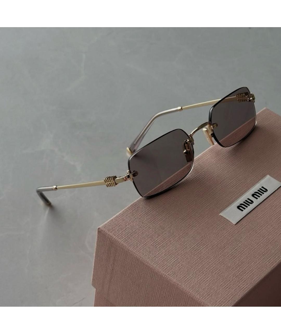 MIU MIU Золотые металлические солнцезащитные очки, фото 3