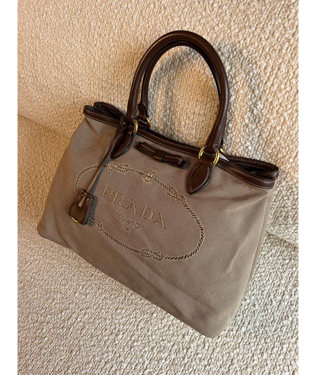 PRADA Коричневая тканевая сумка с короткими ручками, фото 5