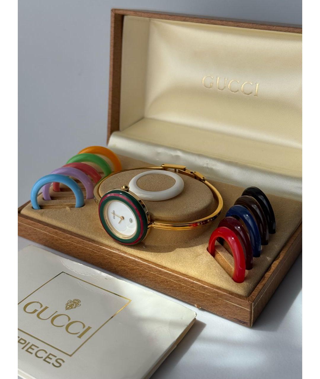 GUCCI Золотые пластиковые часы, фото 2