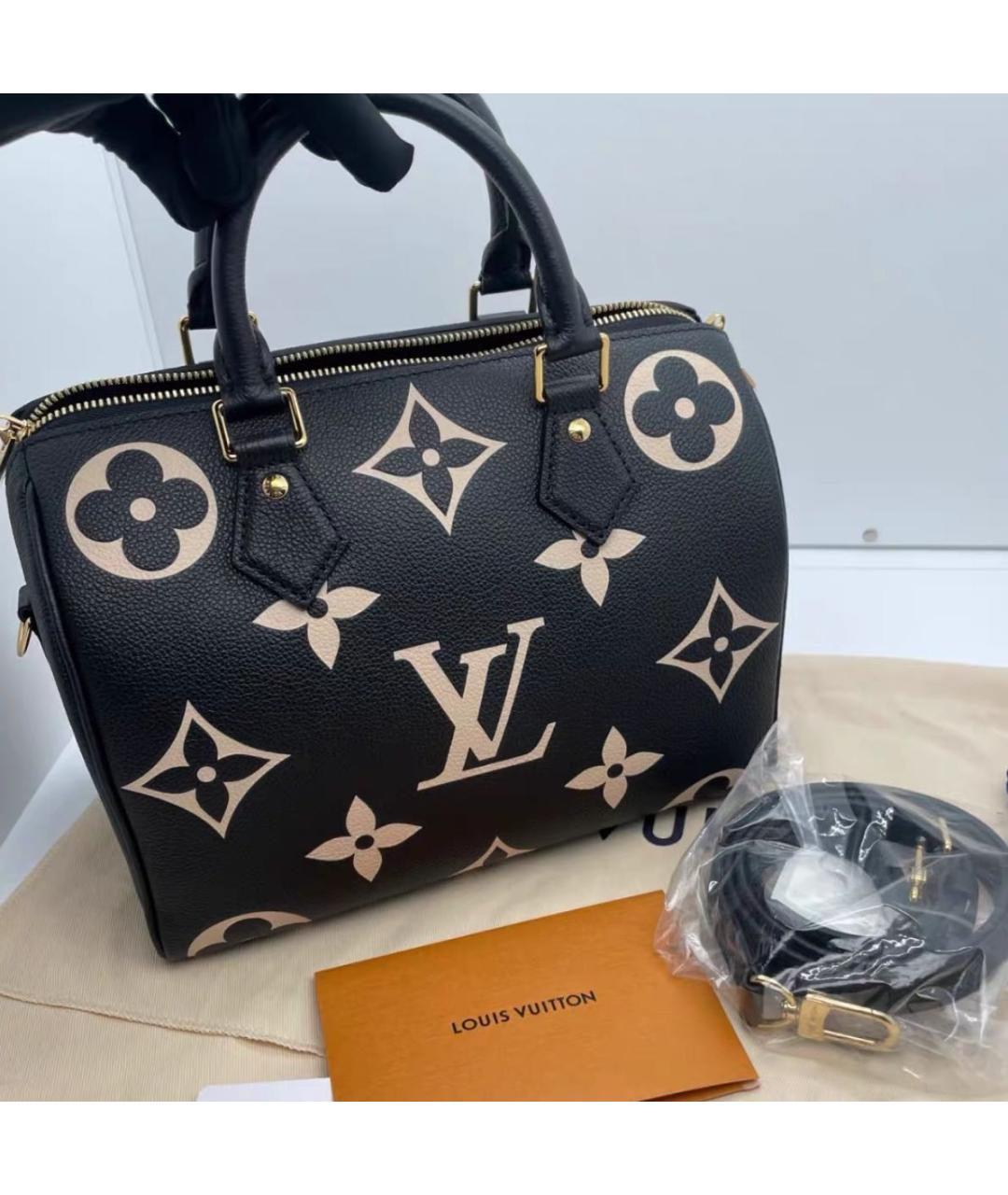 LOUIS VUITTON Черная кожаная сумка через плечо, фото 7