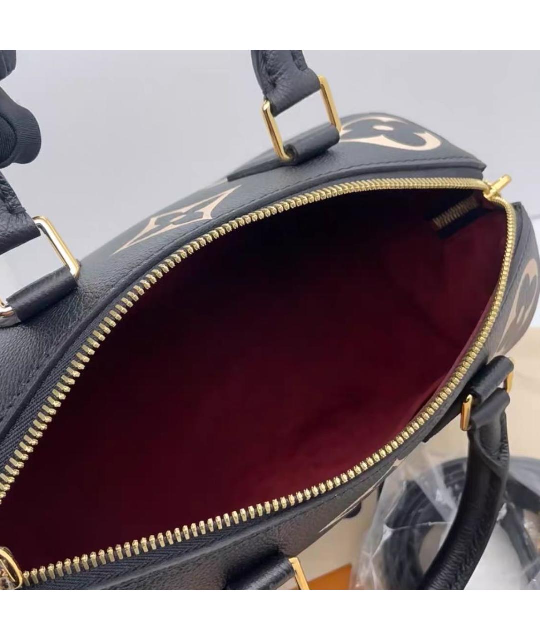 LOUIS VUITTON Черная кожаная сумка через плечо, фото 5