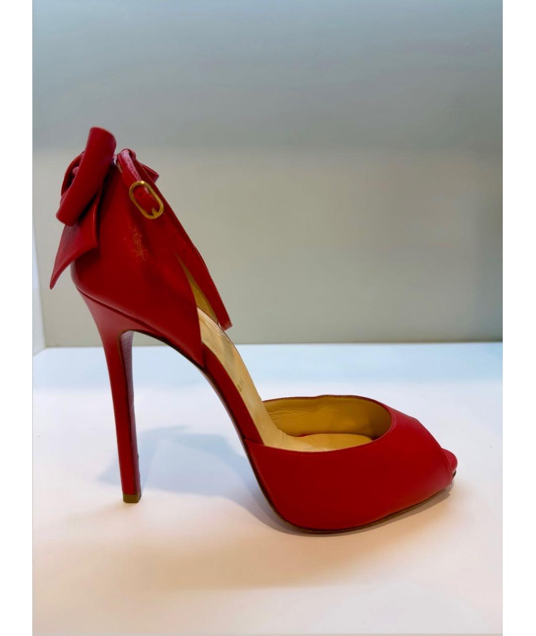 CHRISTIAN LOUBOUTIN Красные кожаные босоножки, фото 6