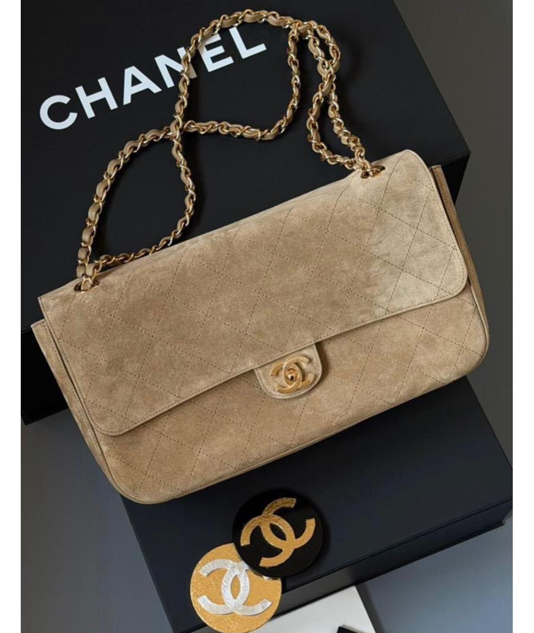 CHANEL Бежевая замшевая сумка через плечо, фото 2