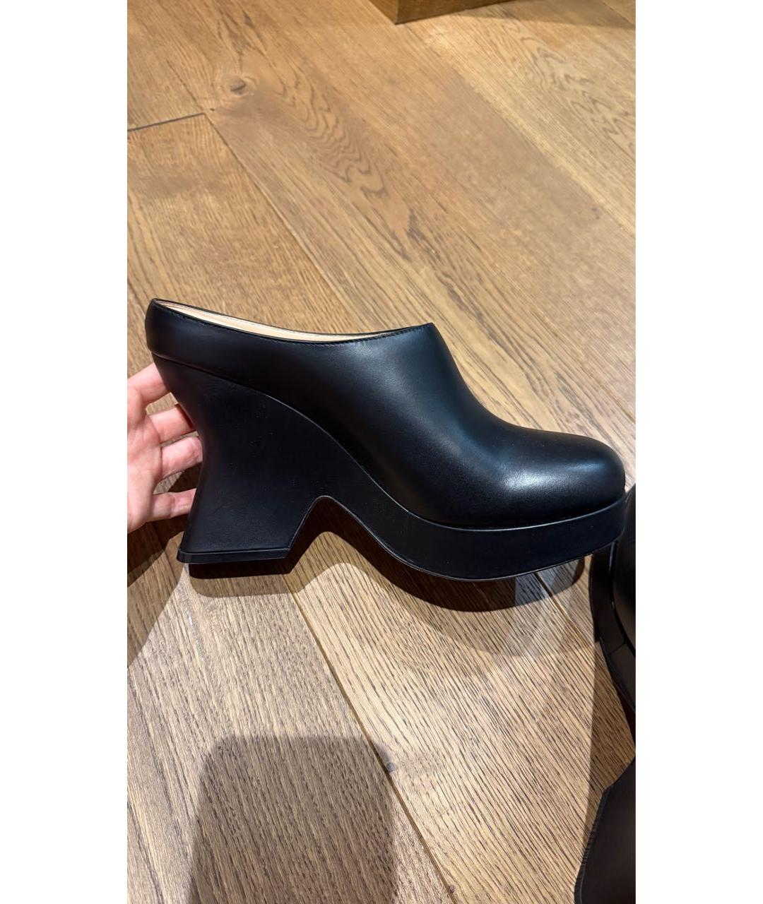 LOEWE Черные кожаные сабо, фото 8
