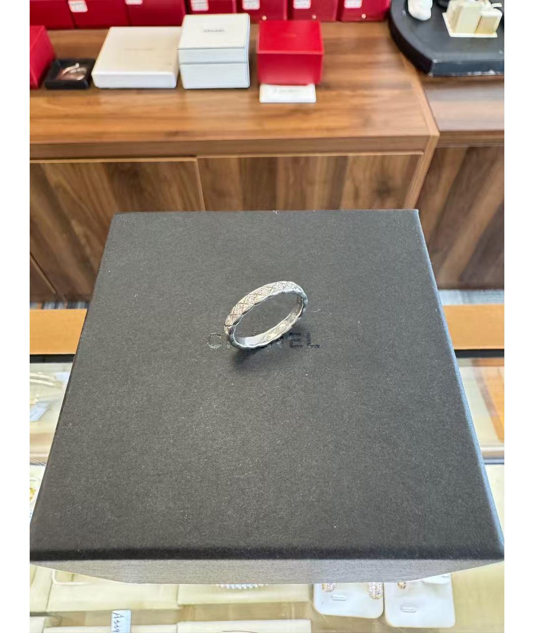 CHANEL Серебряное кольцо из белого золота, фото 4