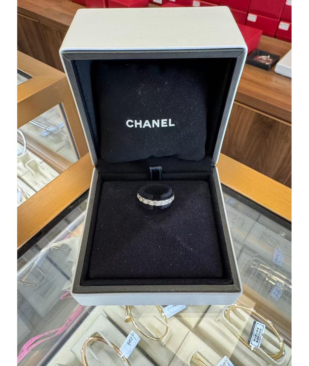 CHANEL Серебряное кольцо из белого золота, фото 2